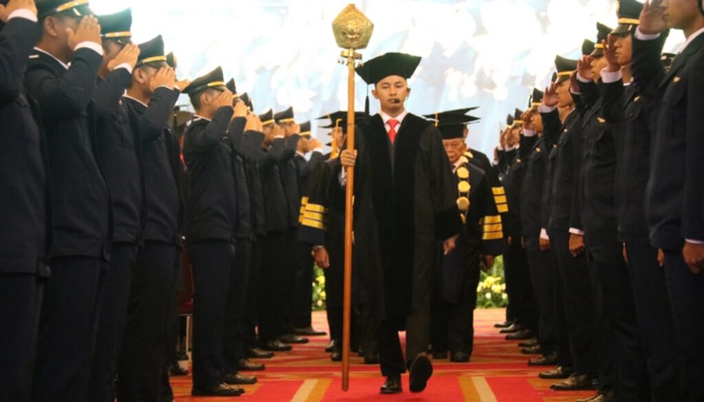 Unsurya WISUDA (2)