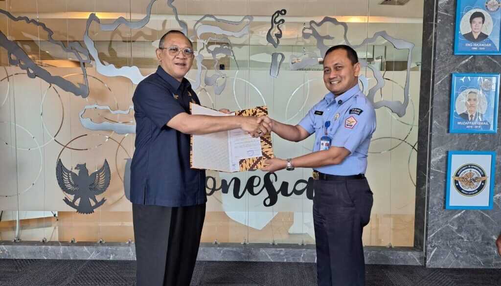UNNUR bandung mendapatkan renewal AMTO dan EAC