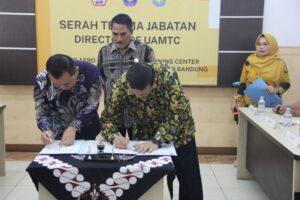 Sertijab Direktur UMTC Universitas Nurtanio Bandung Sertijab Direktur UMTC Universitas Nurtanio Bandung