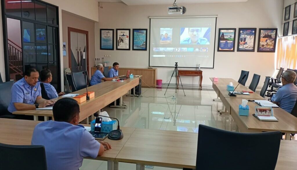 Rapat Zoom Meeting Yasau dan PTS di Bawah Yasau Rapat Zoom Meeting Yasau dan PTS di Bawah Yasau